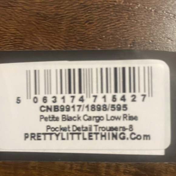 Petite Black Cargo Low Rise Pocket Pants - Picture 8 of 8